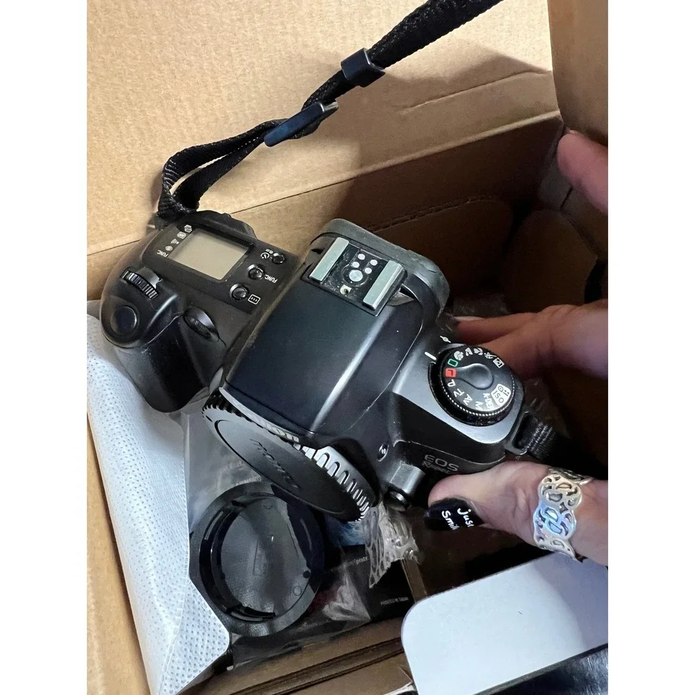 Canon‎ EOS Rebel G Body 18-55mm IS II Kit Digital SLR Camera W/Box UNTESTED
